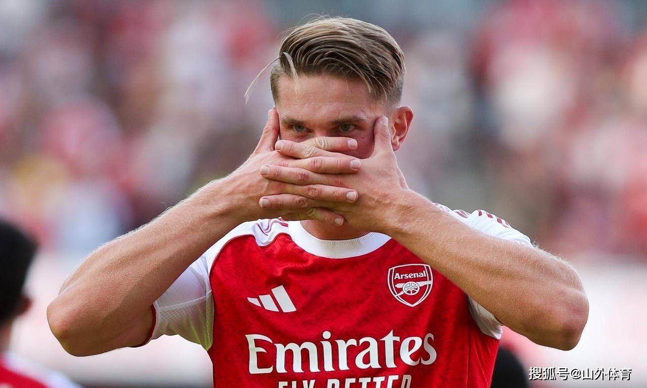 转折点！斯图加特遗憾出局；荷甲转会期攻防权衡；质疑声仍在；赛程密集仍需轮换的简单介绍