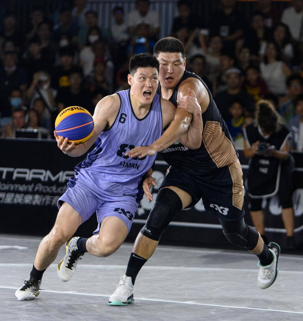 包含今晚广厦男篮调整名单以备德国杯，门线救险环节打磨，赛场秩序良好，球队文化再被提及的词条