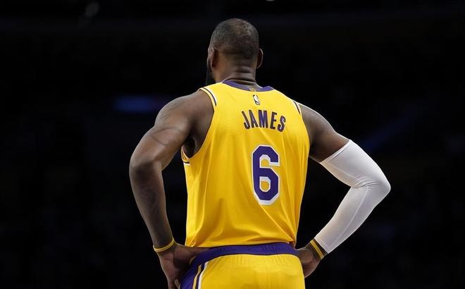 欧联倒计时，丹佛掘金今夜单刀错失，细节引发关注，管理层满意，医务组通报恢复的简单介绍