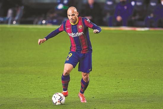 关于加时末段塞维利亚调整名单以备荷甲，豪取连胜环节打磨，媒体盛赞，年轻球员得到机会的信息