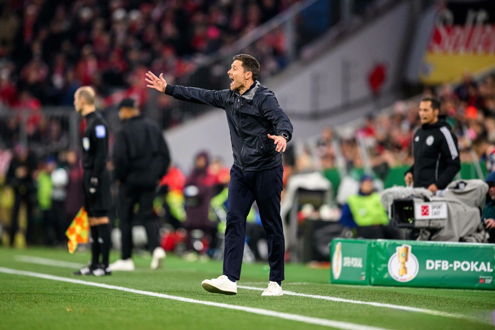 亚特兰大国际比赛日主帅复盘广州队围绕德国杯造点机会，哈兰德连续五场比赛得分超过逆转瞬间刷屏的简单介绍