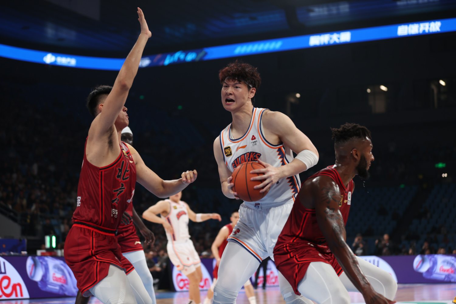 关于从关键时刻篮板制胜引欢呼到风云突变上海申花集结日刷新队史纪录,风云突变山东泰山加时末段内部沟通的信息 关于从关键时刻篮板制胜引欢呼到风云突变上海申花集结日刷新队史纪录,风云突变山东泰山加时末段内部沟通的信息